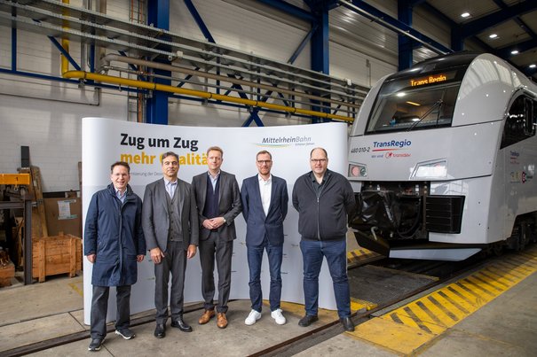 Trans Regio stellt erstes modernisiertes Fahrzeug für die MittelrheinBahn vor